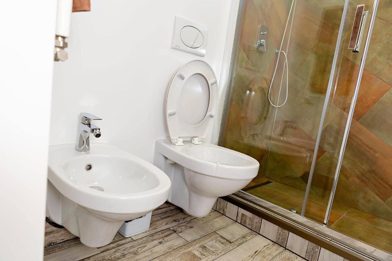Archi S lounge Apartment Galati  Ngoại thất bức ảnh